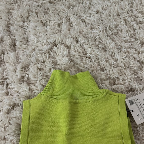 Zara Top - Picture 2 of 4